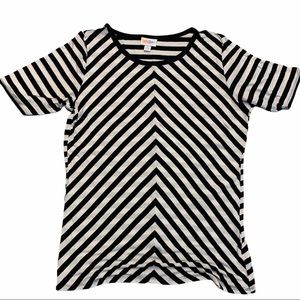 LULAROE Short Sleeve Pullover Black and White Top